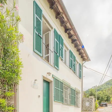 Sweet Helen With Sea View Apartment Levanto