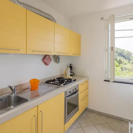 Sweet Helen With Sea View Apartment *