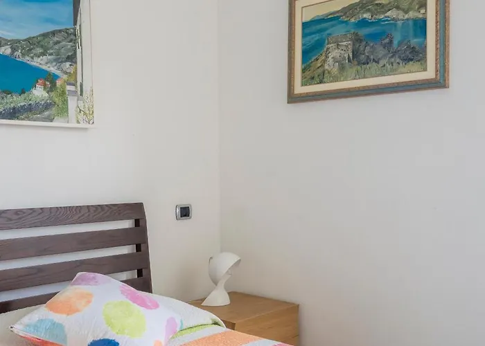 Sweet Helen With Sea View Διαμέρισμα *