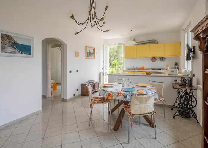 Sweet Helen With Sea View * Λεβάντο