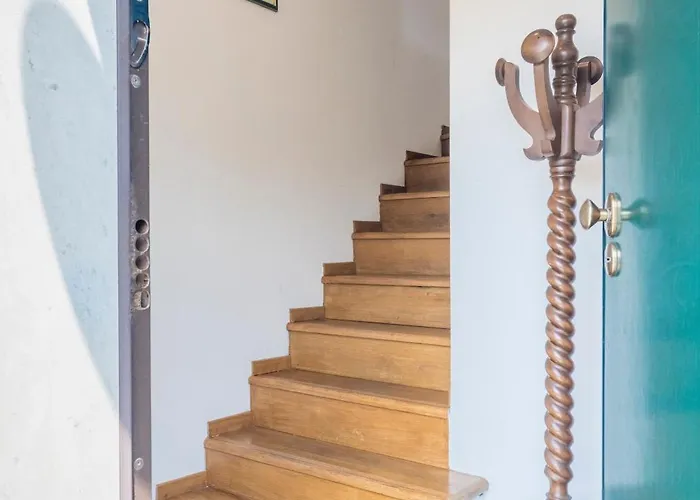 Sweet Helen With Sea View *