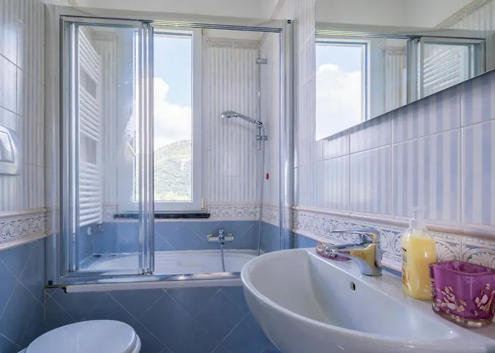 Sweet Helen With Sea View Διαμέρισμα Λεβάντο